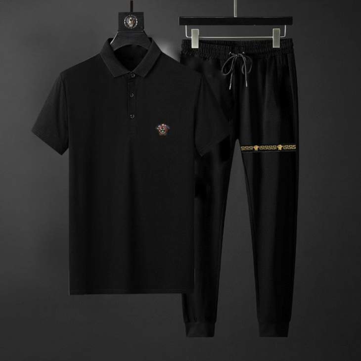 Picture of Versace Shirt Pant Suits _SKUVersaceM-3XL12yx5224809